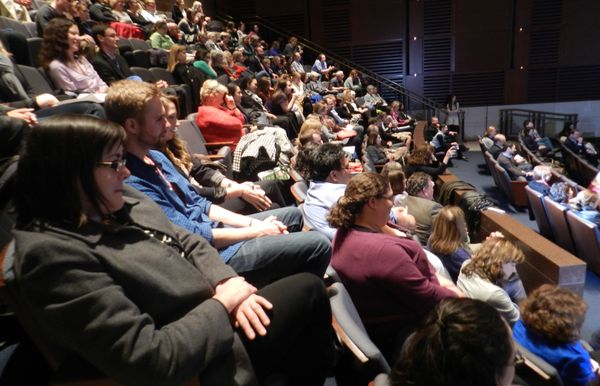 An estimated 200 spectators turned out for the film’s first US showing - Sputnik International