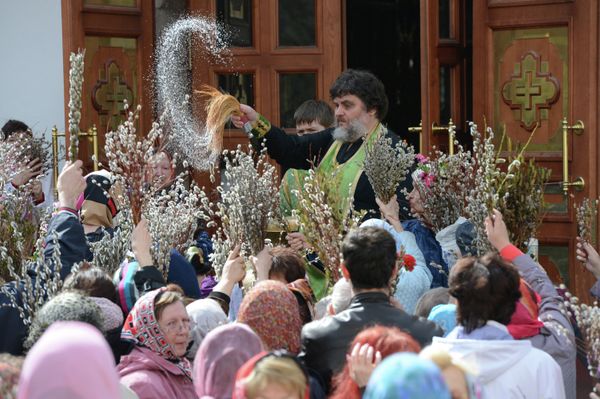 Russian Orthodox Christians Celebrate Palm Sunday Russian Orthodox Christians Celebrate Palm Sunday - Sputnik International