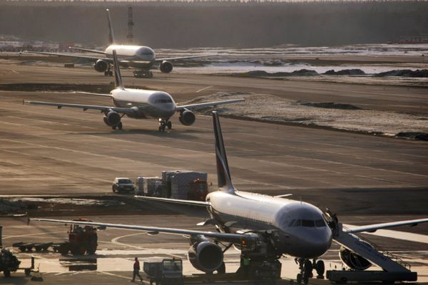 Russia Bans Commercial Flights Over Syria - Sputnik International