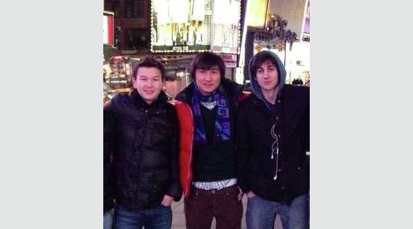 Dzhokhar Tsarnaev (right) pictured in New York City with Azamat Tazhayakov (left) and Dias Kadyrbayev (center) - Sputnik International