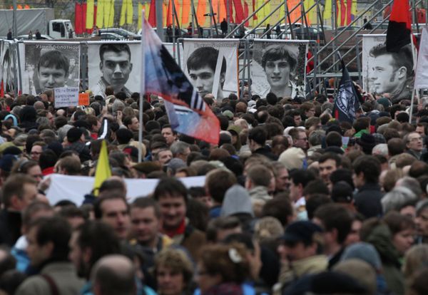 One Year After Clashes, Moscow Rally Ends Peacefully - Sputnik International