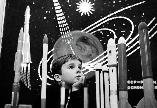 RIA Novosti Photos Tell the Story of Soviet and Russian Robot Technology - Sputnik International