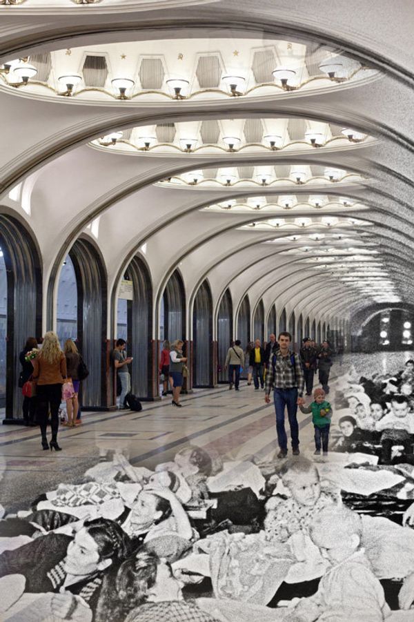 War and Peace in Moscow Streets - Sputnik International