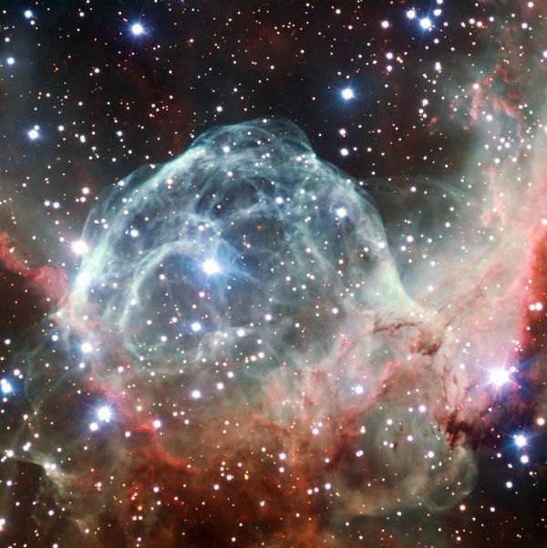 Stars and Galaxies. Images from the Very Large Telescope - Sputnik International
