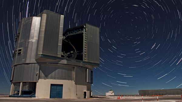 The Very Large Telescope - Sputnik International