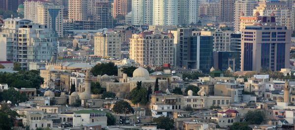 Azerbaijani prosecutors have raided the offices of Radio Free Europe/Radio Liberty (RFE/RL), a US-funded organization, in Baku on Friday, December 26 in accordance with the state's court decision. - Sputnik International