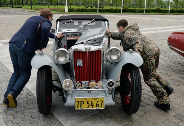 Classic Car Rally in St. Petersburg - Sputnik International