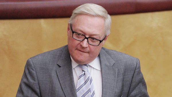 Russian Deputy Foreign Minister Sergei Ryabkov says that Russia has made a number of proposals during the talks between the P5+1 group of mediators and Tehran and hopes for collective work in this direction. - Sputnik International