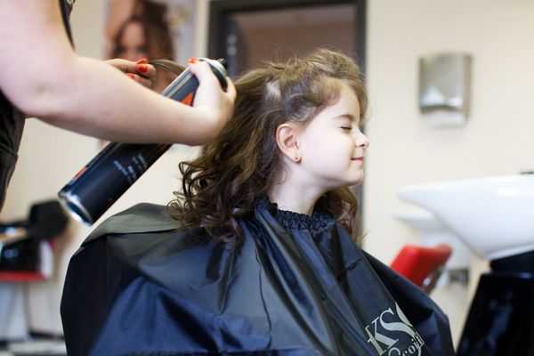 A Day in the Life of a Child Model - Sputnik International