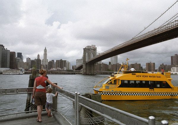 A view of New York City from the end of the Brooklyn Bridge - Sputnik International