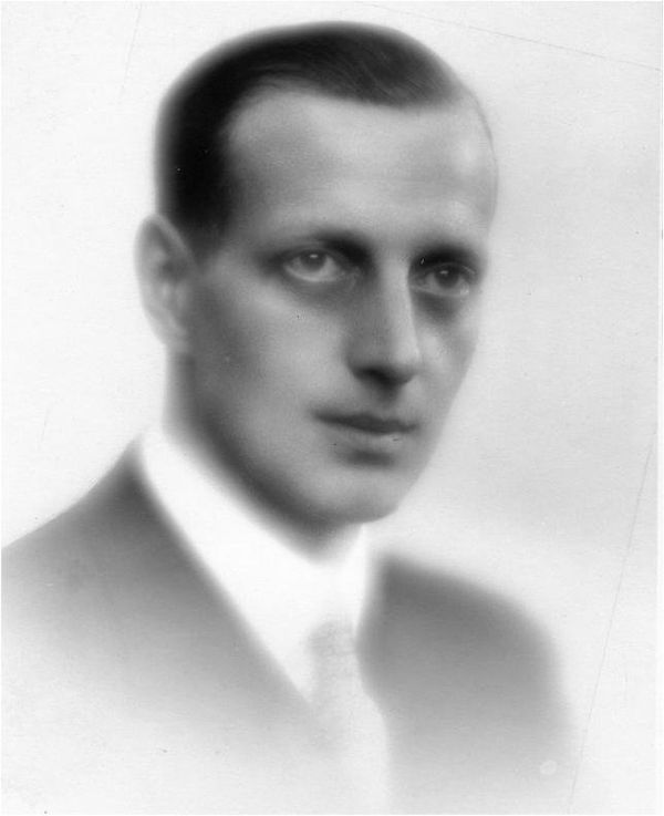 Grand Duke Dmitri Pavlovich Grand Duke Dmitri Pavlovich - Sputnik International
