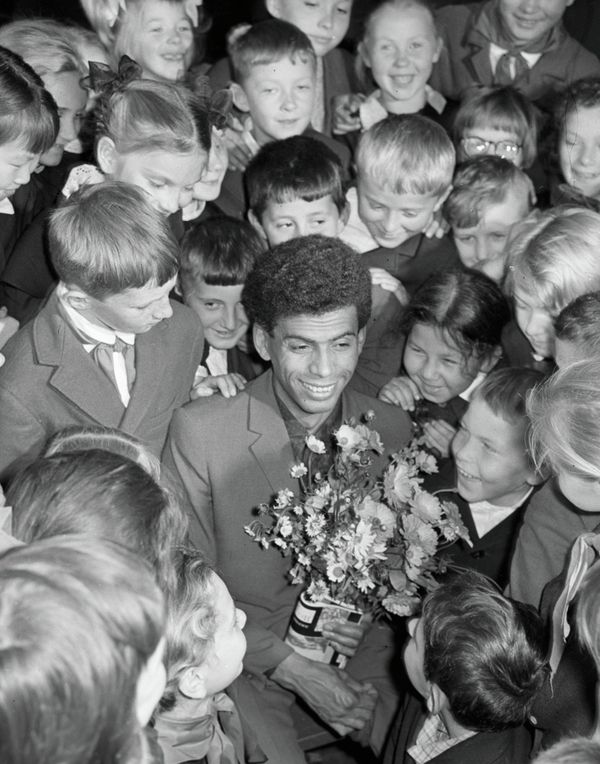 A Black Soviet Icon’s Extraordinary Journey and Troubled American Twilight - Sputnik International