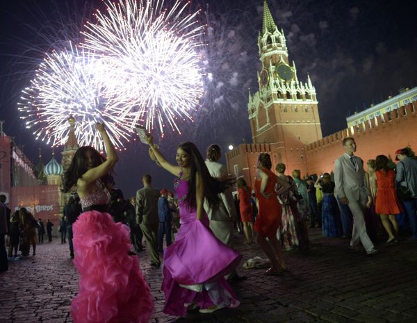 School leaving parties in Moscow and St Petersburg - Sputnik International