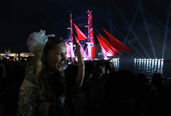 School leaving parties in Moscow and St Petersburg - Sputnik International