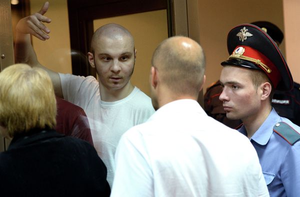 Vladimir Akimenkov (in the center) - Sputnik International