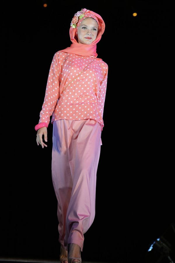 Kazan Hosts Islamic Clothing Festival - Sputnik International