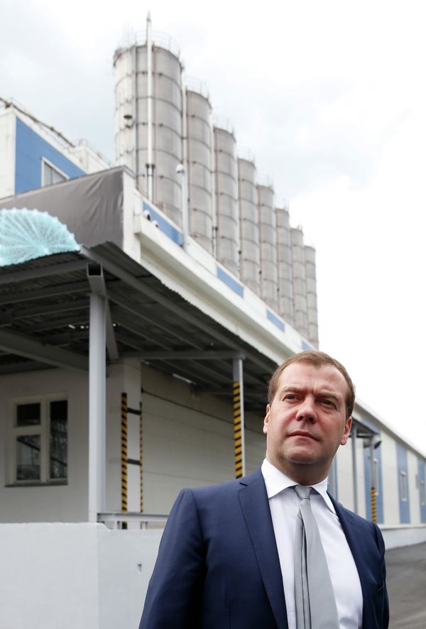 Medvedev Says He’s Pleased to Learn Future Pension Size - Sputnik International