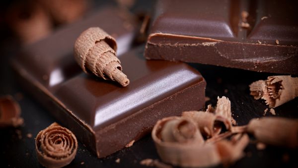Russian Police Hunt Suspects in Chocolate Heist - Sputnik International