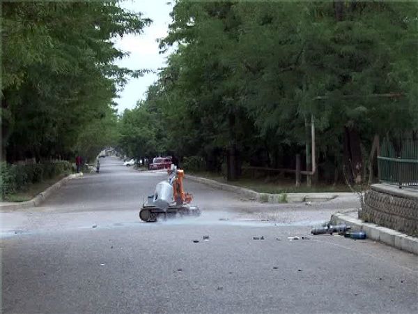 A suspicious object was found in Khasavyurt on Saturday, in the basement of an apartment building that is currently under construction. The area was cordoned and evacuated, and experts have now managed to deactivate the bomb using hydrodynamic cannon, the committee informed. A search for persons involved in the prevented terrorist attack has been launched. - Sputnik International