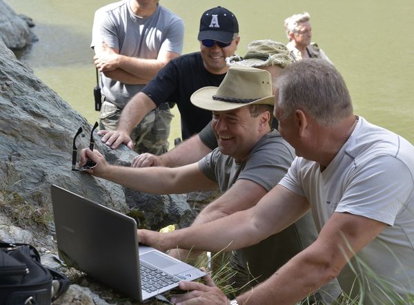 Vladimir Putin and Dmitry Medvedev Holiday in Siberia Vladimir Putin and Dmitry Medvedev Holiday in Siberia - Sputnik International