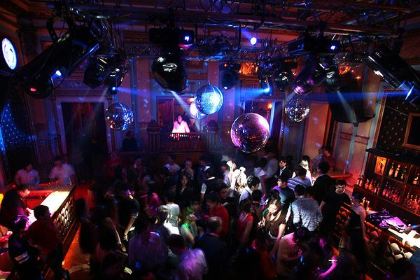 Ukrainian Couple May Face Jail for Nightclub Sex - Sputnik International
