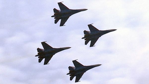 Aerobatic Flights and Blessings: Russian Display Teams Prepare for Air Force Day - Sputnik International