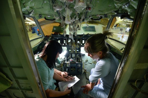 Building the Sukhoi Superjet - Sputnik International