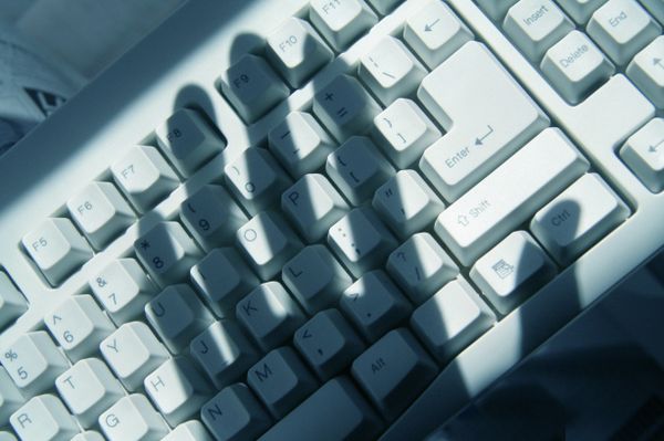 Russian Cybercrime Market Fell to $1.93 Billion in 2012 - Sputnik International