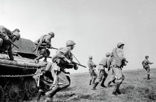 Heroes of the Battle of Kursk Heroes of the Battle of Kursk - Sputnik International