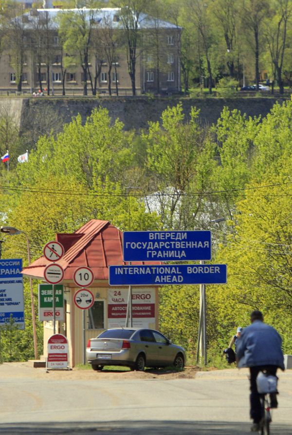 Police do not rule out that [the suspect Ralfs] Tokaho crossed the Latvian-Russian border - Sputnik International