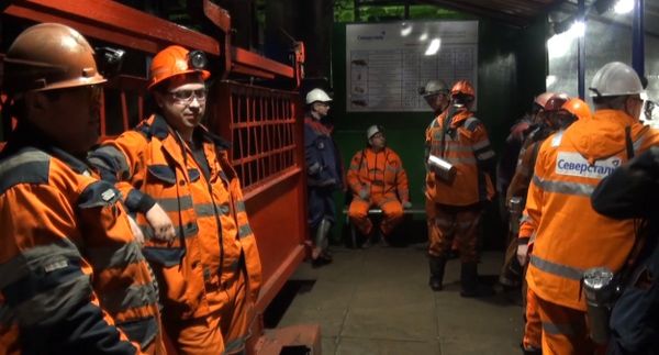 Mining Coal From the Deepest Arctic Pit - Sputnik International