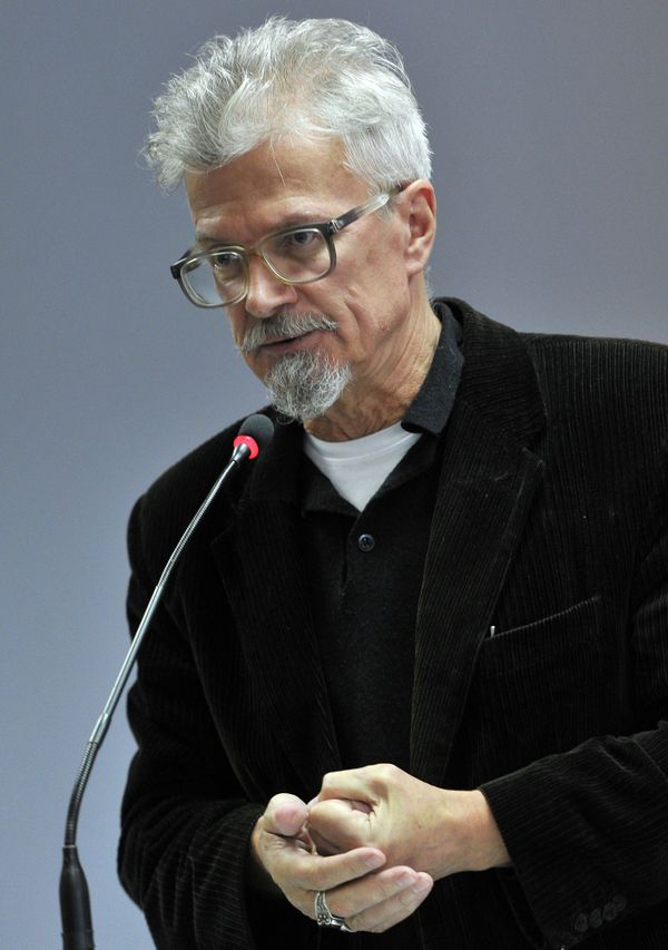 Eduard Limonov - Sputnik International