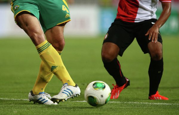 Football: Kuban Holds Krylya to Premier League Stalemate in Pouring Rain - Sputnik International