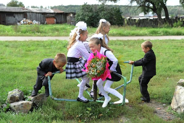 Kids Across Russia Go Back to School Kids Across Russia Go Back to School - Sputnik International