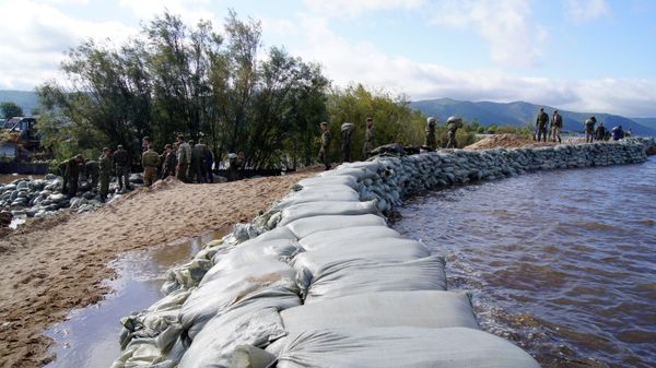 River Level near Komsomolsk-on-Amur on Slight Decline - Sputnik International
