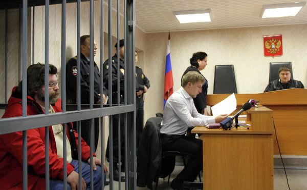 Greenpeace activist in Russian court - Sputnik International