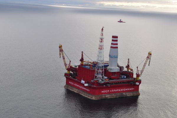 Prirazlomnaya oil rig in the Barents Sea (Archive) - Sputnik International