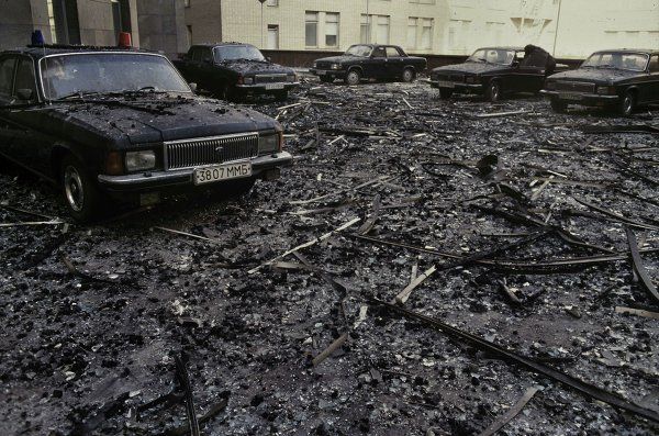 Russia’s 1993 Political Crisis, Storming the White House - Sputnik International
