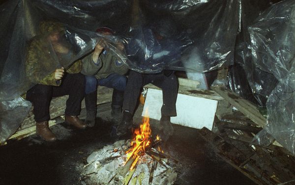 Russia’s 1993 Political Crisis, Storming the White House - Sputnik International
