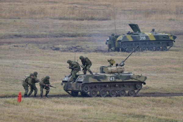Omsk Defense Tech Event Showcases Russian Arms - Sputnik International