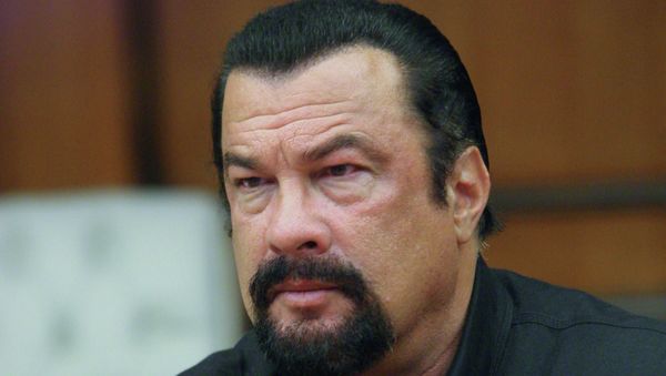 Steven Seagal - Sputnik International