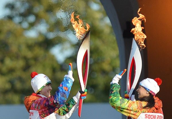 Olympic Flame Lighted in Moscow - Sputnik International