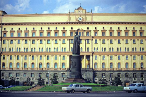 The statue of Felix Dzerzhinsky in Lubyanskaya Square (File photo) - Sputnik International