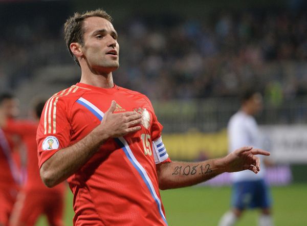 Russia took the lead in Baku on 15 minutes when Roman Shirokov fired the ball into the net off a superb through-ball from Alexander Samedov. - Sputnik International
