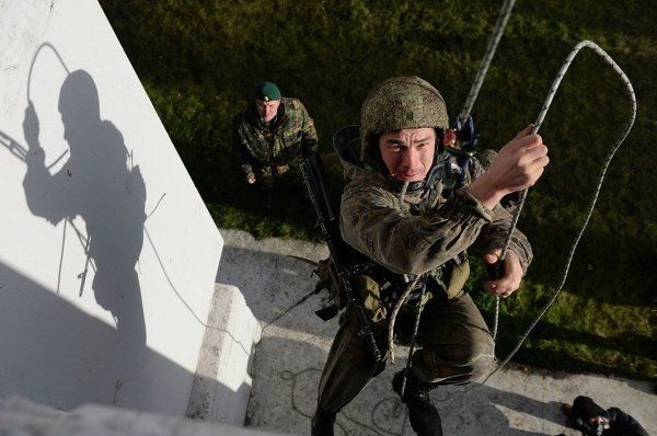 Reconnaissance and Urban Warfare: Task Forces Compete in Siberia - Sputnik International