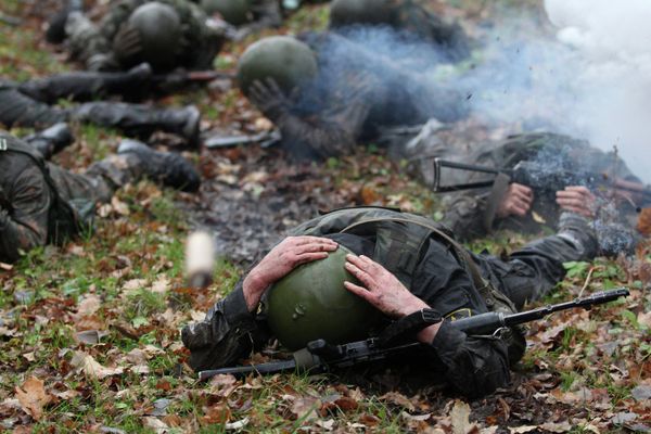 Russian Units Fight for the Right to Wear a Crimson Beret - Sputnik International