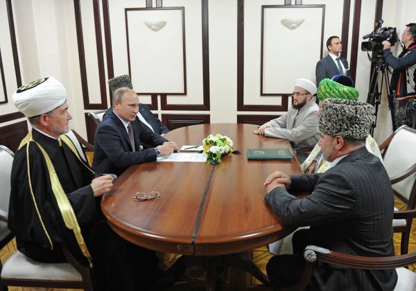 Vladimir Putin at the Interethnic Relations Council in Ufa Tuesday, Oct. 22 - Sputnik International