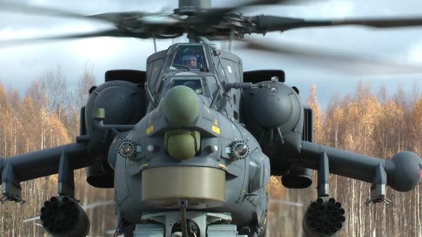 Helicopter Display Team Performs Aerobatics - Sputnik International
