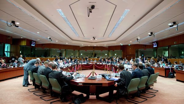 The European Union has expanded its list of Syrian individuals and entities subject to sanctions - Sputnik International