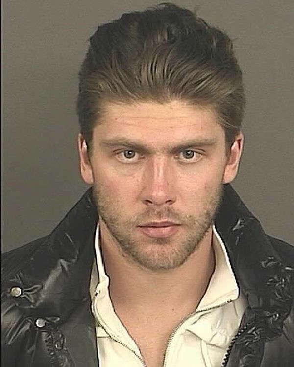 Semyon Varlamov at a Denver precinct - Sputnik International